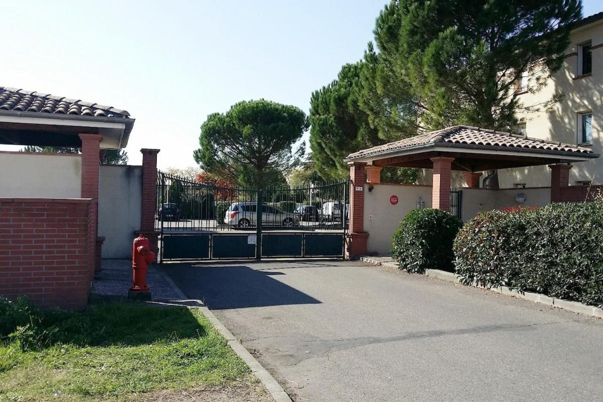 Le Sporting Land - Avec Entree Autonome, Parking Prive & Sa Piscine ! - Gaillac Exterior foto